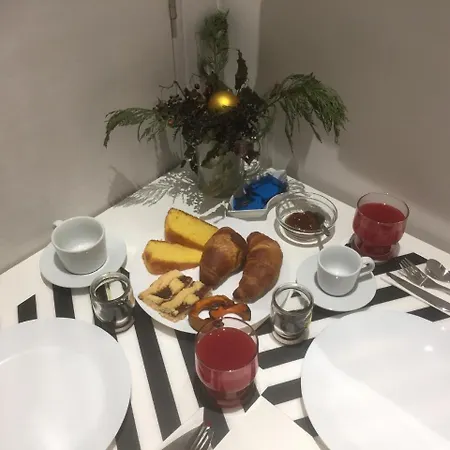 Отель La Stadera *